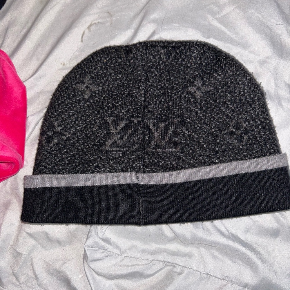 Louis Vuitton Bennie - Picture 3 of 5